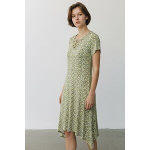 Harlow & Rose Green Patterned Dress W/Lattice Tie Back Detail